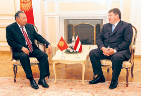 KIRGIZSTANA1.JPG (20302 bytes)