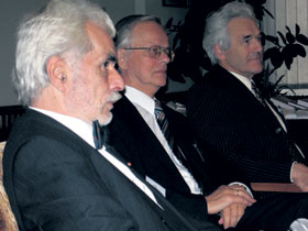 LZA4.JPG (16275 bytes)