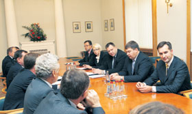 TIKSANAS.JPG (15895 bytes)