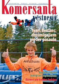 KV100.JPG (31259 bytes)