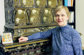 AUSMA.JPG (24241 bytes)