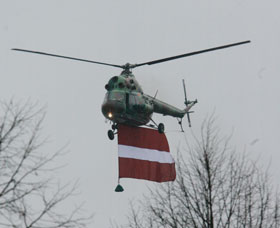 P5.JPG (11106 bytes)