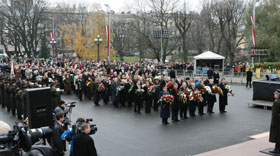 P6.JPG (17927 bytes)