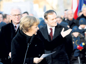 07.JPG (16178 bytes)