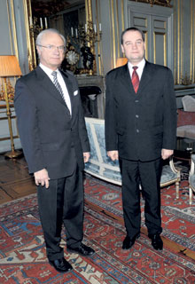 KARALIS.JPG (27077 bytes)