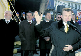 SANTA.JPG (16541 bytes)