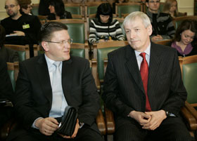 SAEIMA2.JPG (16891 bytes)