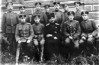 04.JPG (34226 bytes)