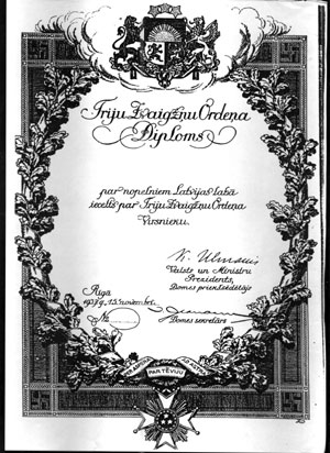 ULMANAPARAKSTS.JPG (46537 bytes)