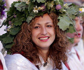 01.JPG (23703 bytes)