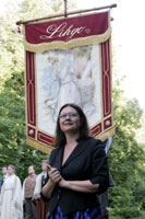 06.JPG (10647 bytes)