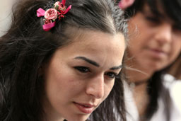 009.JPG (11205 bytes)