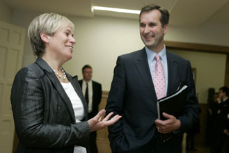 ISLANDE1.JPG (15318 bytes)