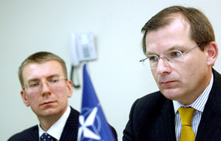 NATO.JPG (13854 bytes)