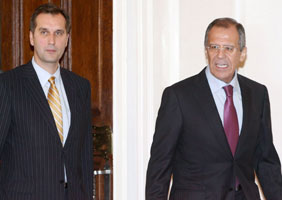 01.JPG (12353 bytes)