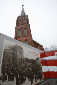 02.JPG (12635 bytes)