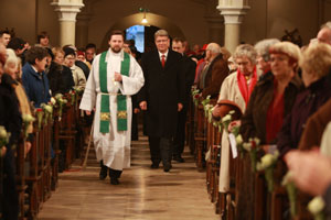 25.JPG (19390 bytes)