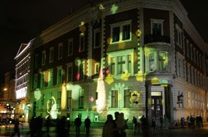 06.JPG (20245 bytes)