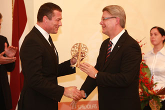 BALVA.JPG (18126 bytes)