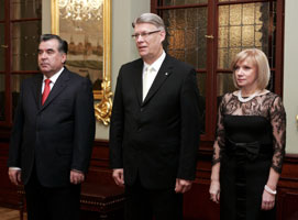 01.JPG (14482 bytes)