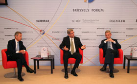 EIROPA1.JPG (14394 bytes)