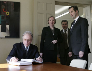 BALTKRIEVIJA1.JPG (18983 bytes)