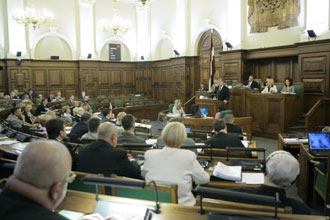 S1.JPG (23860 bytes)