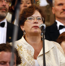 01.JPG (14157 bytes)