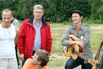 LIKTENDARZS2.JPG (28653 bytes)