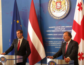 GRUZIJA.JPG (24487 bytes)