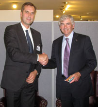 01.JPG (11111 bytes)