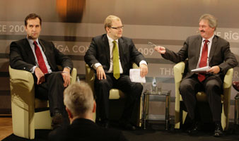 05.JPG (18378 bytes)