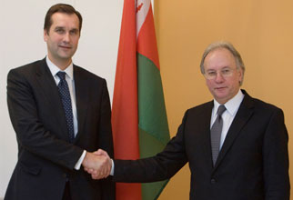 BALTKRIEVIJA2.JPG (13379 bytes)