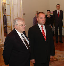 KANADA.JPG (11097 bytes)